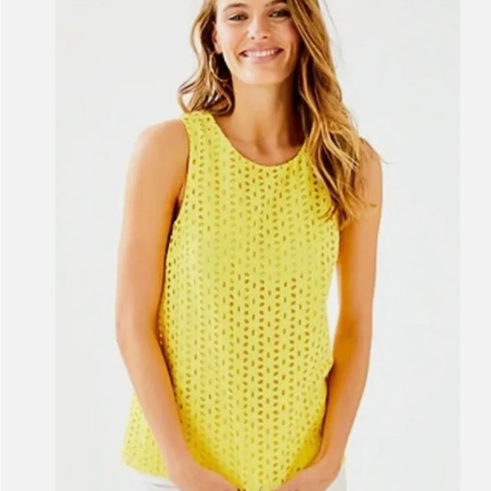 Lilly Pulitzer Iona top pineapple juice oval flower petal eyelet
